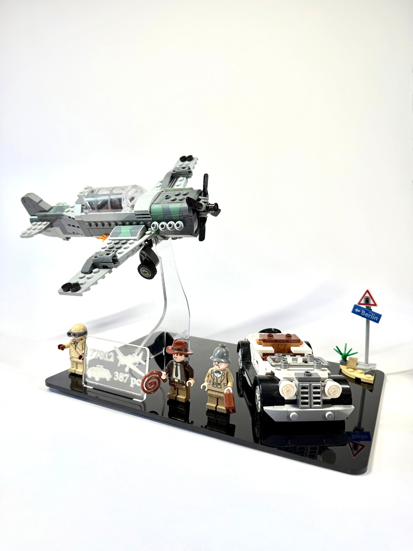 Soporte  LEGO® Indiana Jones™ 77012 – Persecución del Caza